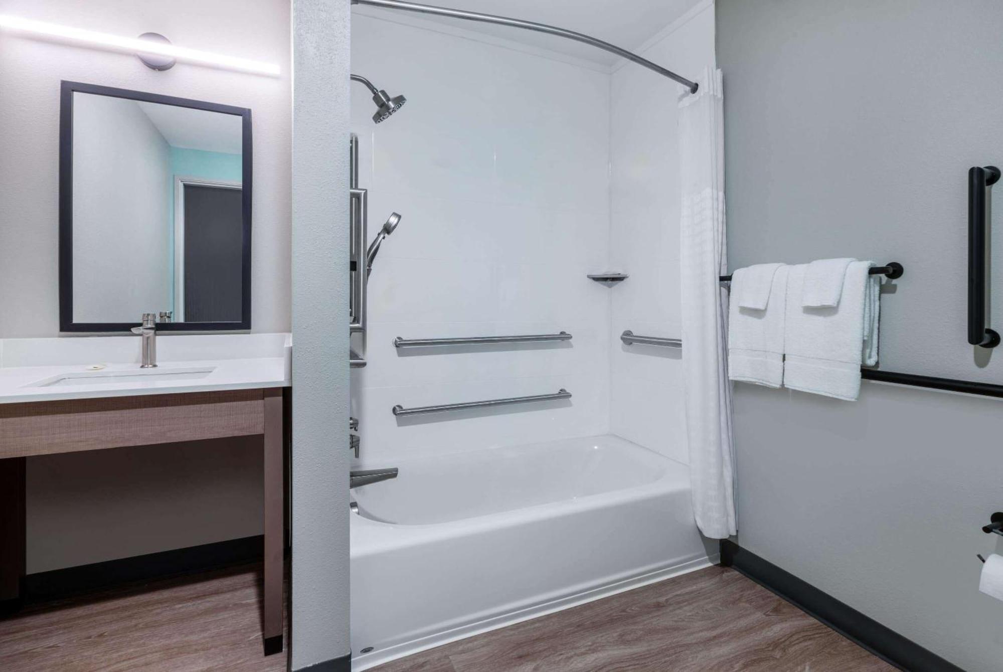 Echo Suites Extended Stay By Wyndham Richmond West Innsbrook Extérieur photo